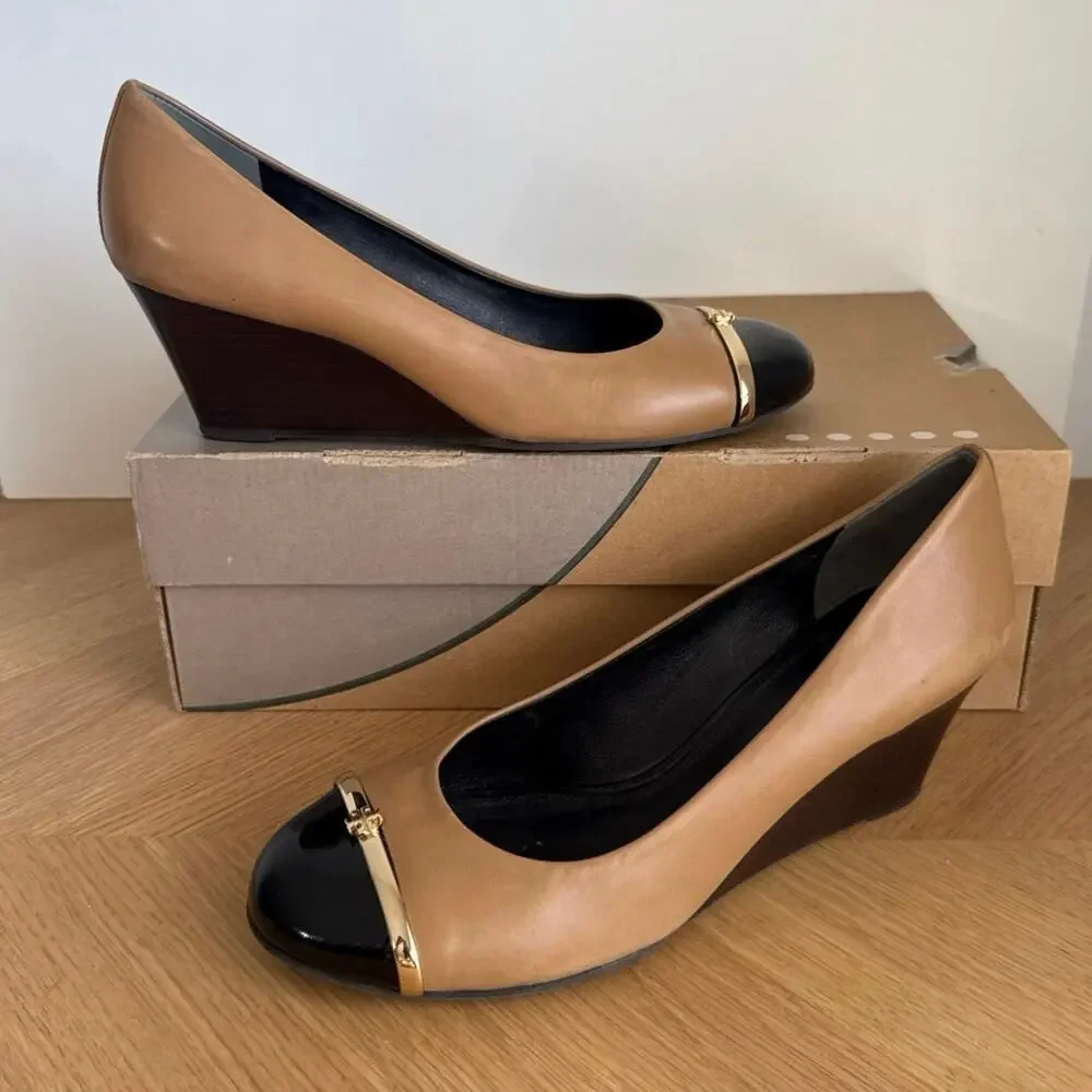 Tory Burch Pacey Tan/Patent Black Cap Toe Women Wedge Heels - SZ 9.5